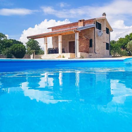 Villa Stone Pearl With Heated Swimming Pool スベティ・フィリップ・イ・ヤコブ エクステリア 写真