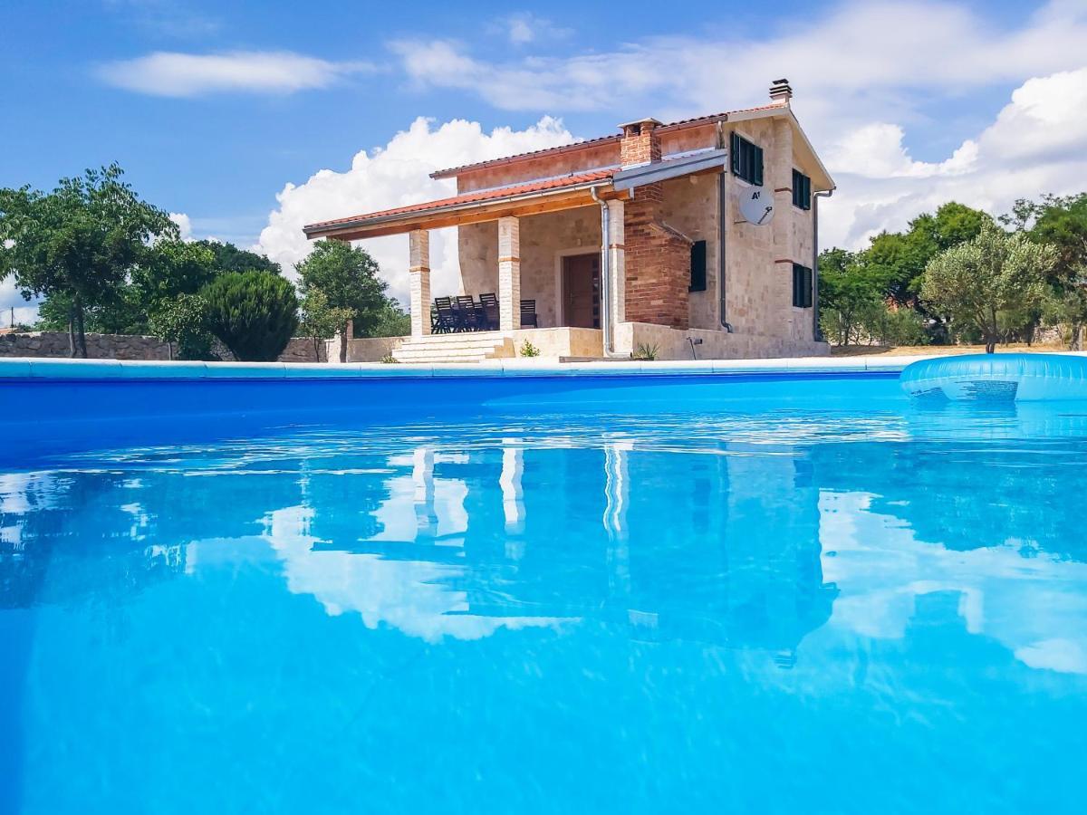 Villa Stone Pearl With Heated Swimming Pool スベティ・フィリップ・イ・ヤコブ エクステリア 写真