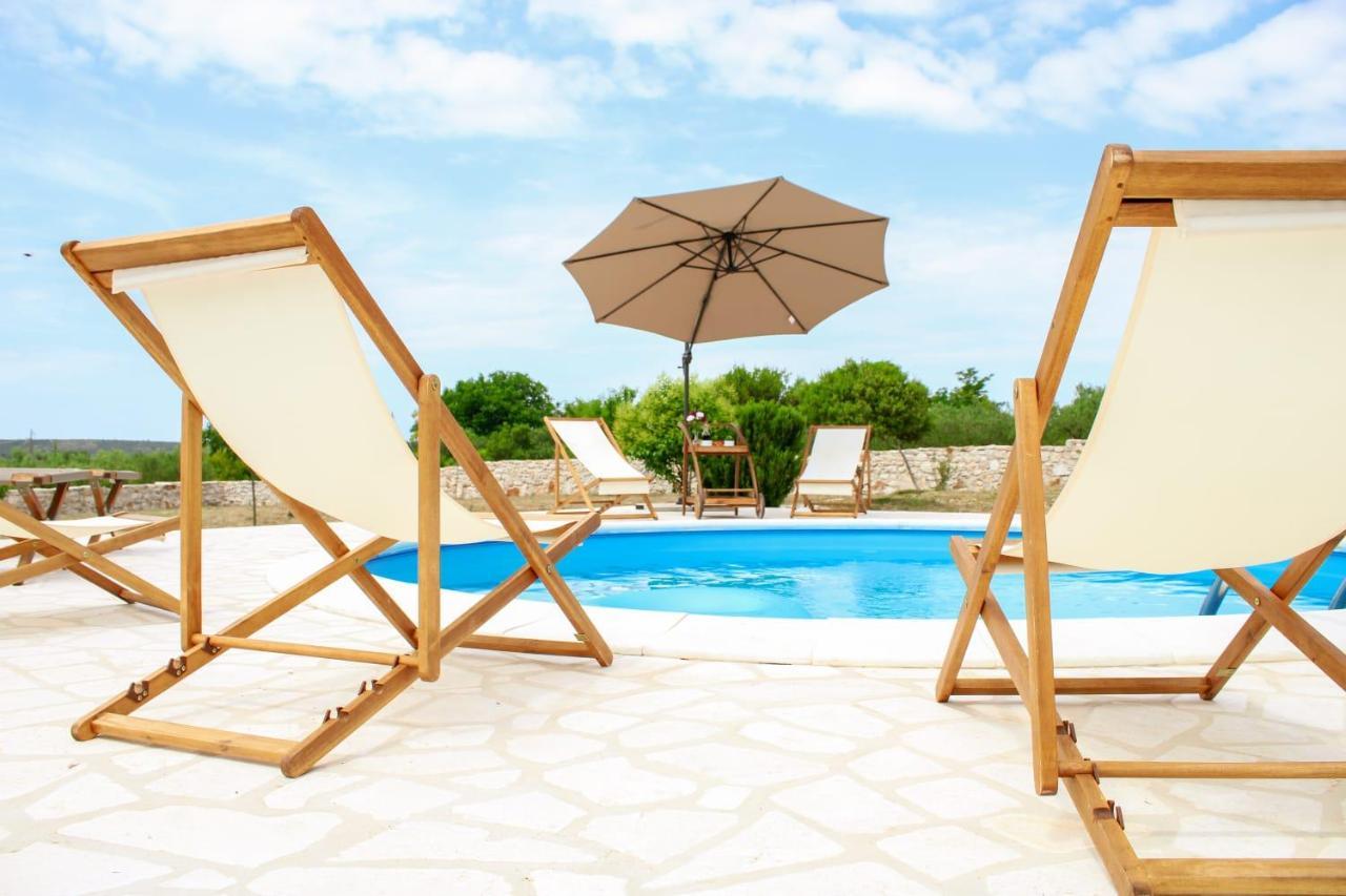 Villa Stone Pearl With Heated Swimming Pool スベティ・フィリップ・イ・ヤコブ エクステリア 写真