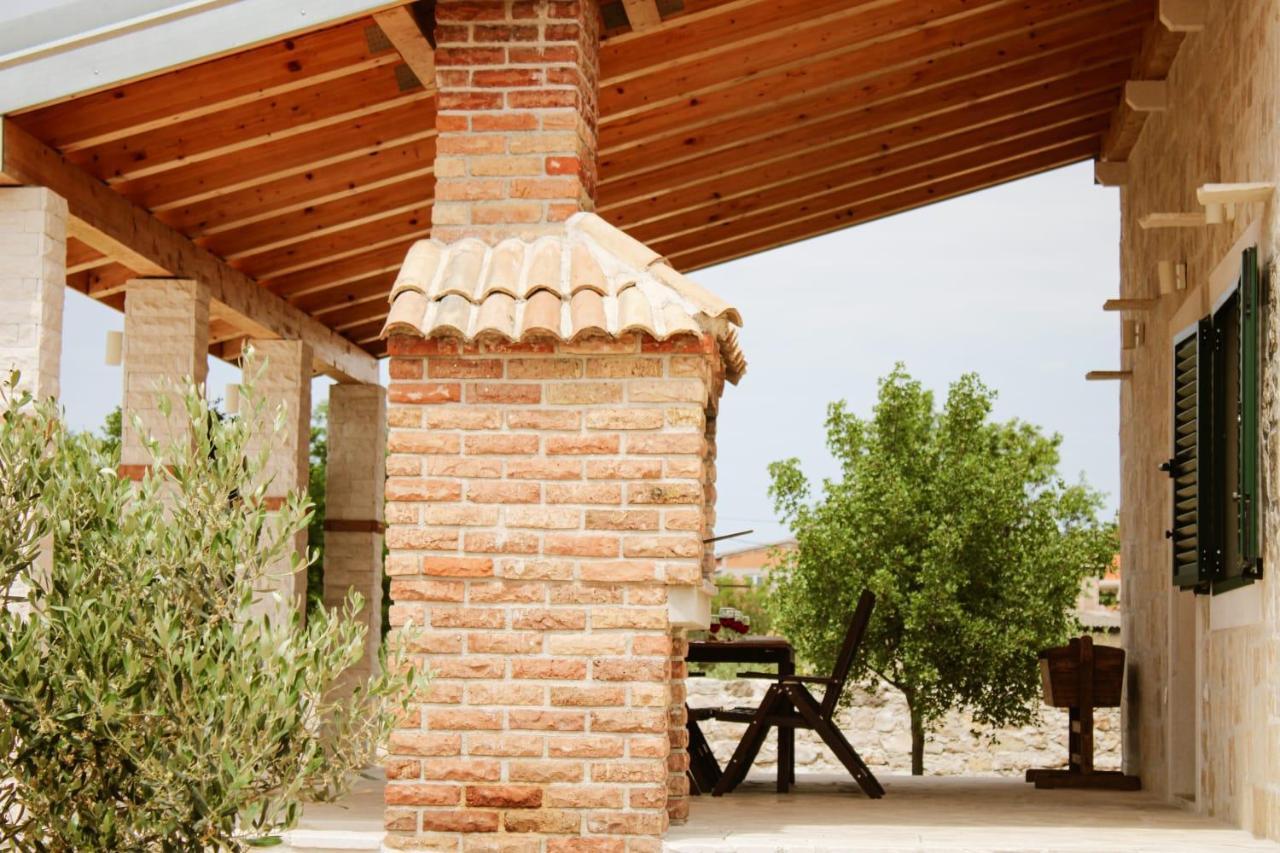 Villa Stone Pearl With Heated Swimming Pool スベティ・フィリップ・イ・ヤコブ エクステリア 写真
