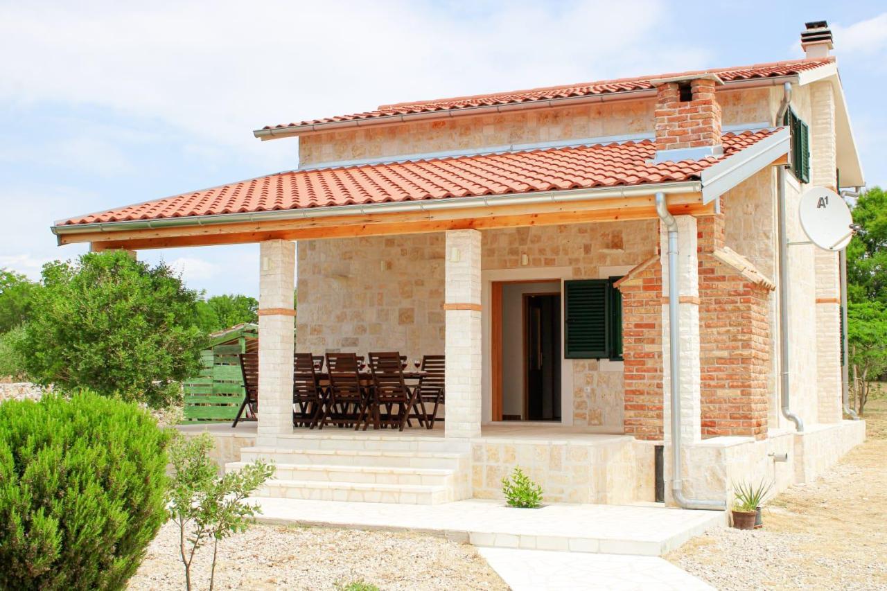 Villa Stone Pearl With Heated Swimming Pool スベティ・フィリップ・イ・ヤコブ エクステリア 写真